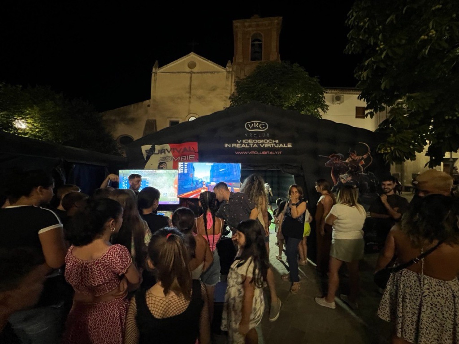 Realtà virtuale in evento di piazza VRC